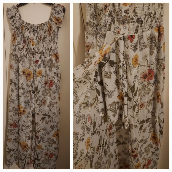 Coco and Jaimson Floral Romper - Picture 2 of 5